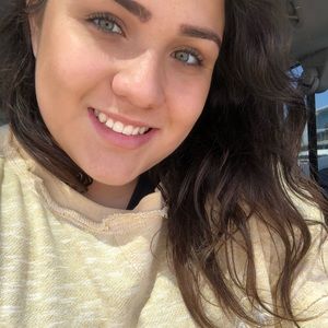 Meet your Posher, Kaylee